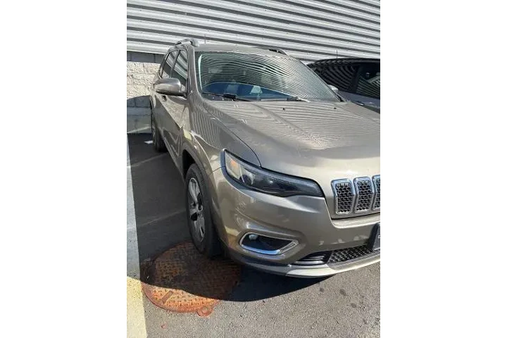 $17990 : Jeep Cherokee 2019 4x4 Limit image 3