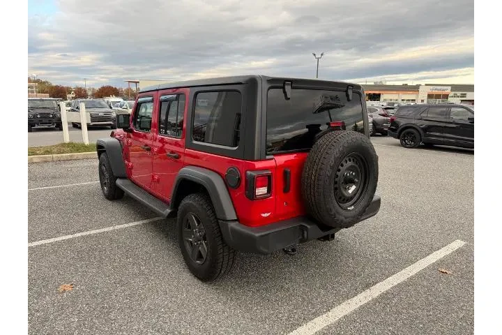$20900 : Jeep Wrangler Unlimited 2018 image 6