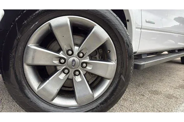 $14987 : Ford F-150 2014 4x2 FX2 4dr image 9