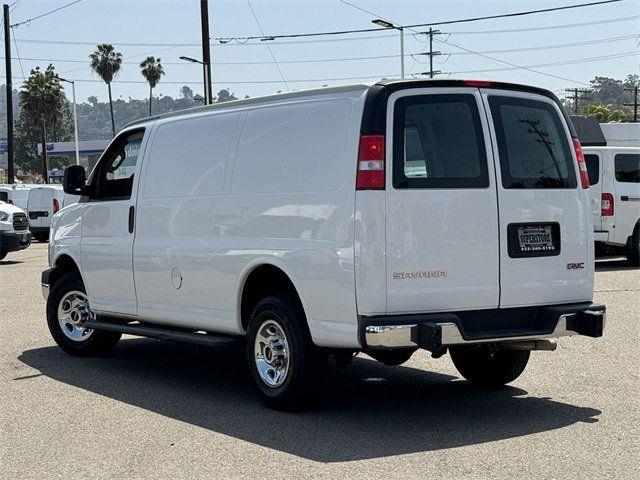 $33500 : 2022 GMC Savana Cargo Van image 5