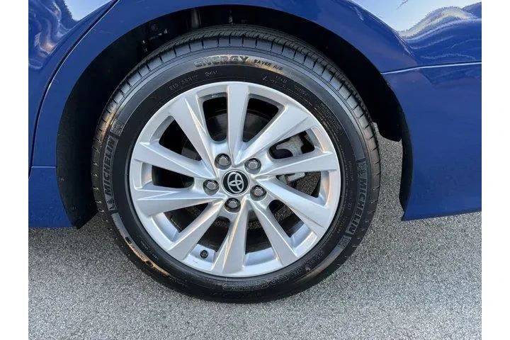 $22995 : Toyota Camry 2023 LE 4dr Sed image 9