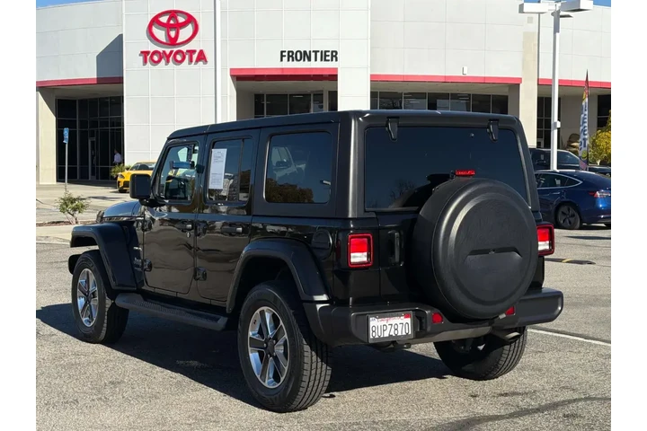 $27204 : Jeep Wrangler Unlimited 2021 image 5