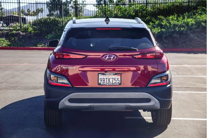 $16478 : Hyundai KONA 2022 SEL 4dr Cr image 5