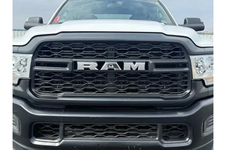 $25708 : Ram 2500 2021 4x2 Tradesman image 5