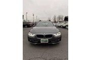 $16500 : 2017 BMW 3 Series 330i xDrive thumbnail