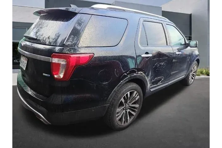 $18298 : Ford Explorer 2017 AWD Plati image 3