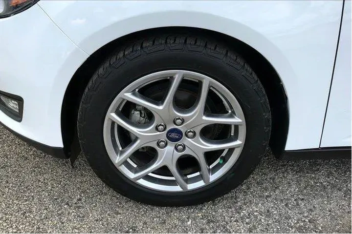 $9995 : Ford Focus 2015 SE 4dr Sedan image 9
