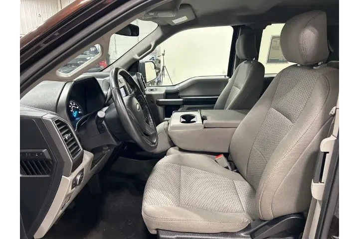 $26482 : Ford F-150 2018 4x4 XLT 4dr image 9