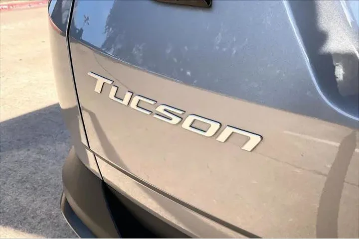 $23995 : Hyundai TUCSON 2025 SEL 4dr image 9
