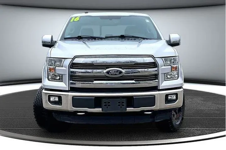 $19000 : Ford F-150 2016 4x4 Lariat 4 image 2