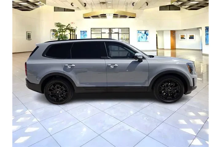 $34995 : Kia Telluride 2022 AWD SX 4d image 8