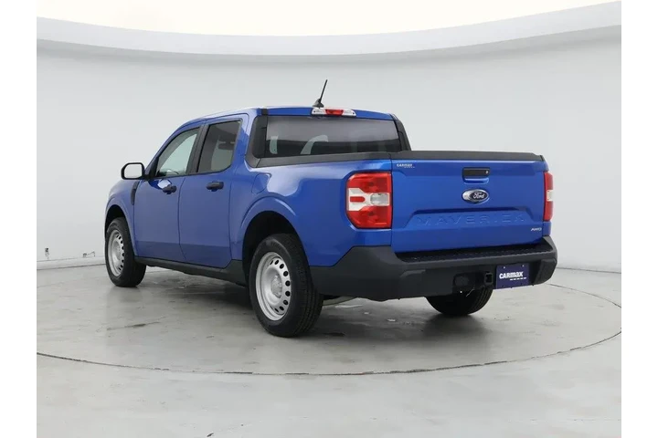 $21998 : Ford Maverick 2022 AWD XL 4d image 2