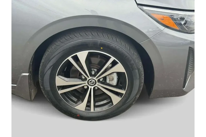 $18595 : Nissan Sentra 2025 SV 4dr Se image 8