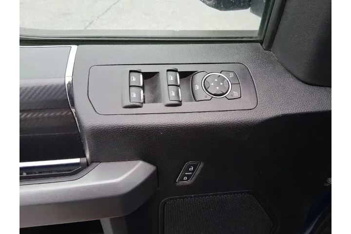 $19908 : Ford F-150 2018 4x4 XLT 4dr image 9