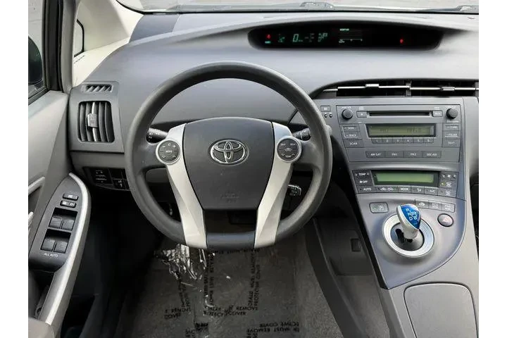$9700 : Toyota Prius 2011 Two 4dr Ha image 1