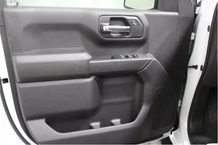 $39940 : Chevrolet Silverado 1500 202 image 3