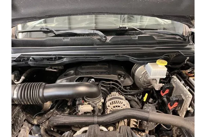 $33921 : Ram 1500 2019 4x4 Limited 4d image 9