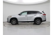 $25998 : Toyota Highlander 2019 XLE 4 thumbnail