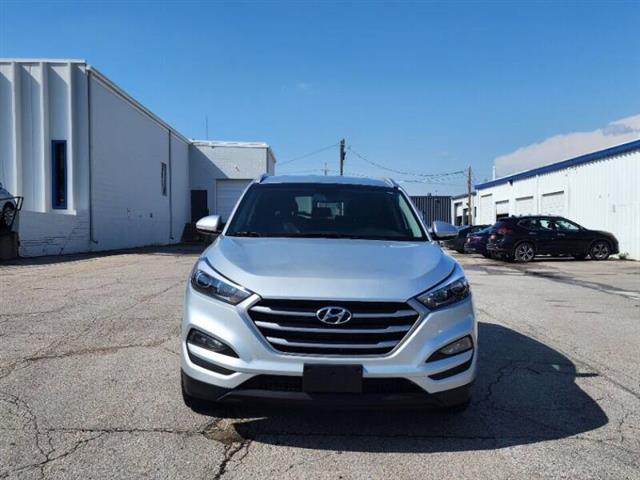 $14990 : 2018 Tucson SEL Plus image 3