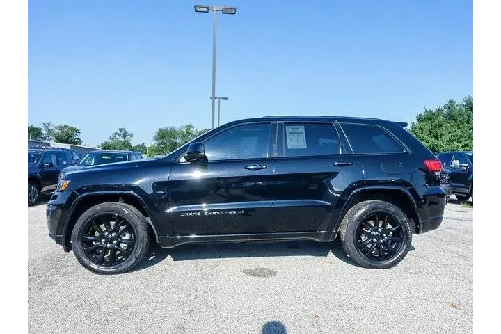 $25963 : Jeep Grand Cherokee WK 2022 image 10