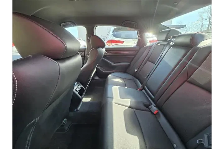$23703 : Honda Accord 2021 Sport 4dr image 7