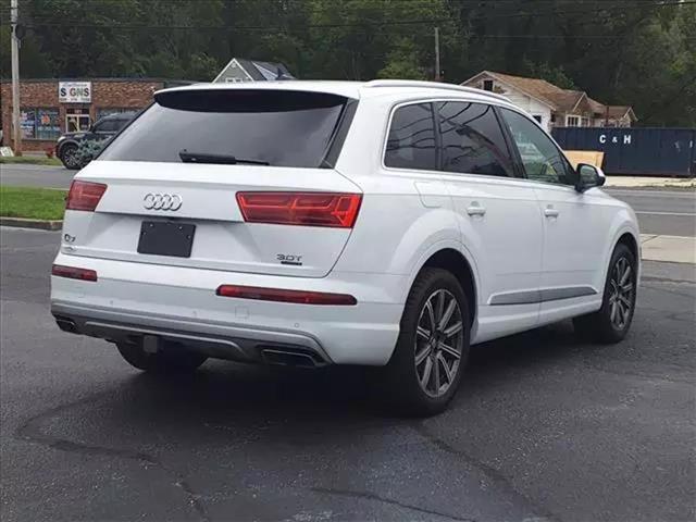 $26500 : 2018 AUDI Q72018 AUDI Q7 image 4