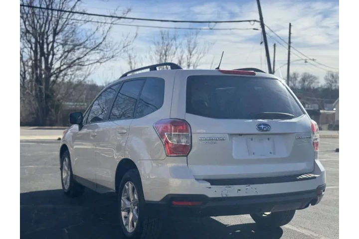 $6999 : 2015 Forester 2.5i image 8