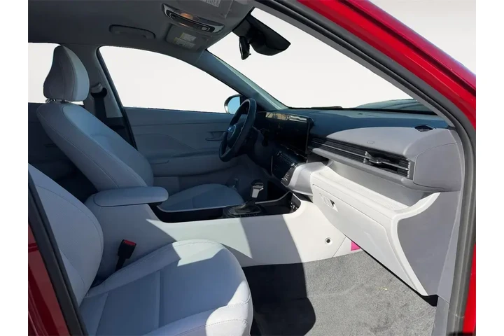 $24000 : Hyundai KONA 2025 AWD SEL 4d image 3