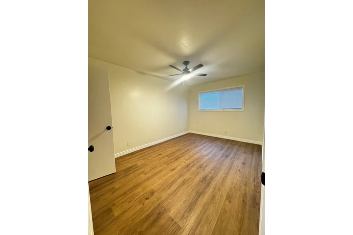 $1300 : SE RENTA  – 2 RECÁM/1BAŃO image 2