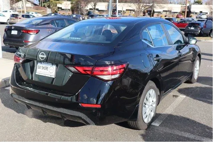 $17227 : Nissan Sentra 2025 S 4dr Sed image 6