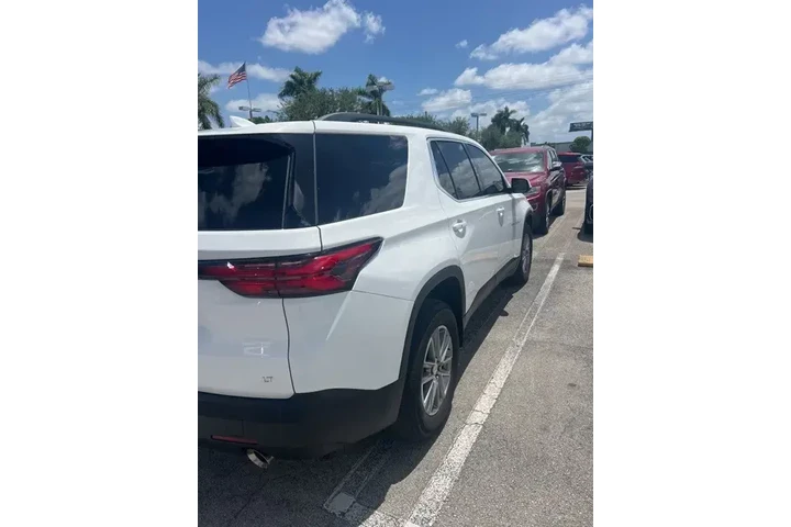 $30990 : Chevrolet Traverse 2023 LT L image 2