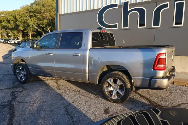 $44988 : 2024 1500 Laramie 4x4 Crew Ca image 6