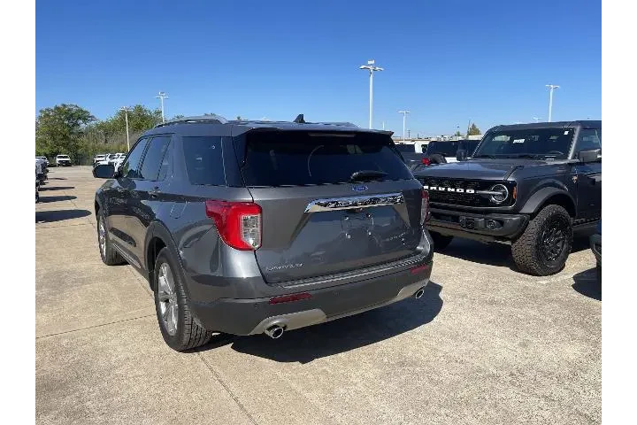 $30659 : Ford Explorer 2024 Limited 4 image 4