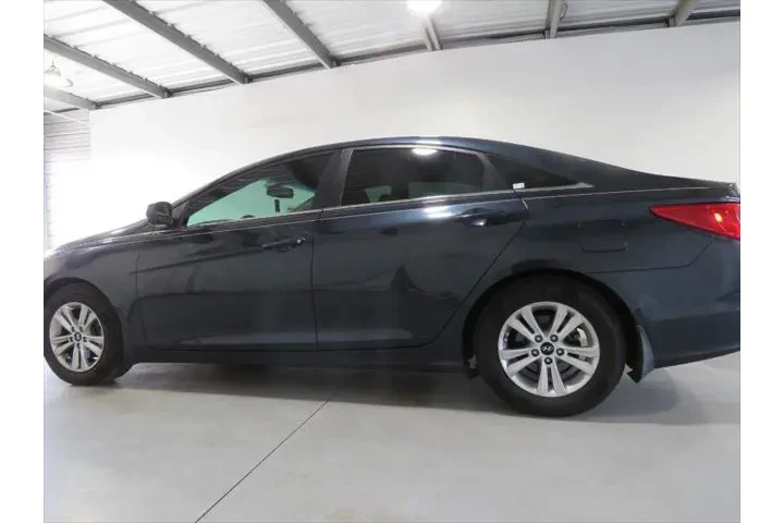 $8457 : Hyundai SONATA 2013 GLS 4dr image 8