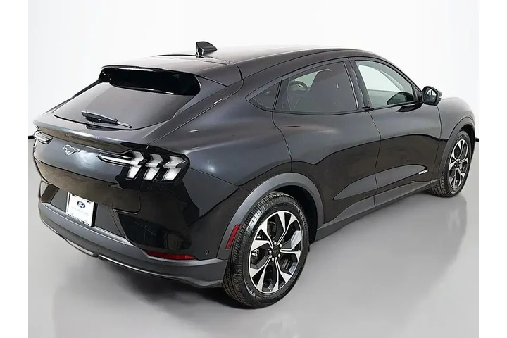 $26369 : Ford Mustang Mach-E 2024 Sel image 9