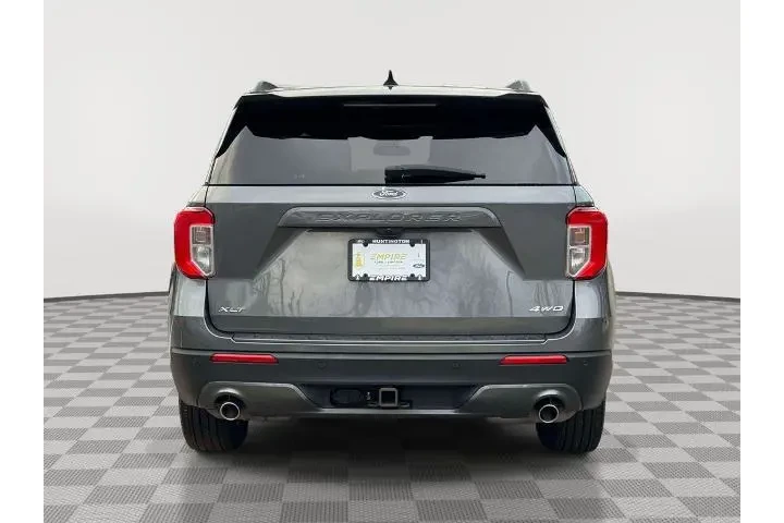 $30188 : Ford Explorer 2023 AWD XLT 4 image 6
