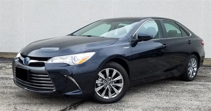 $9000 : 2016 Toyota Camry Hybrid LE image 1