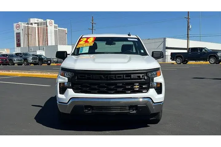 $28984 : Chevrolet Silverado 1500 202 image 2