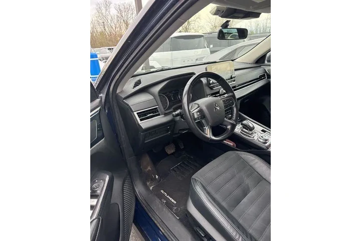 $18990 : Mitsubishi Outlander 2022 AW image 8