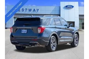 $26138 : Ford Explorer 2022 XLT 4dr S thumbnail
