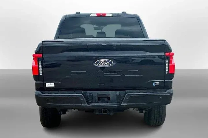 $49796 : Ford F-150 Lightning 2024 AW image 4