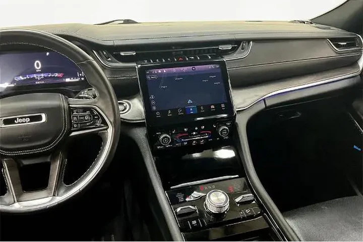 $28490 : Jeep Grand Cherokee L 2021 4 image 6