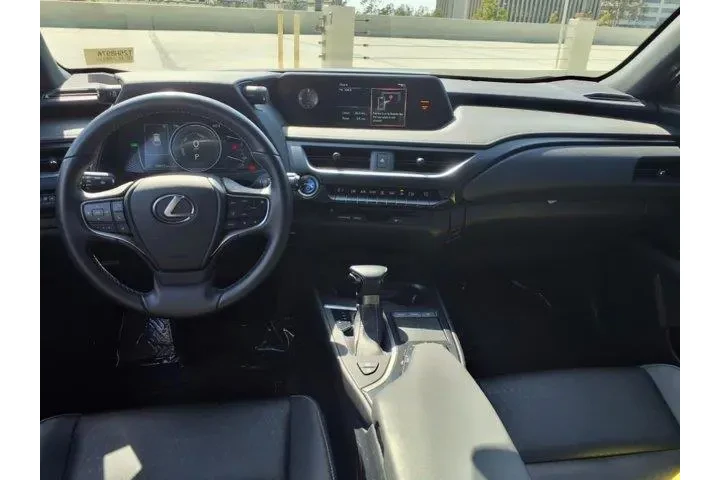$26679 : Lexus UX 250h 2020 AWD 4dr C image 10