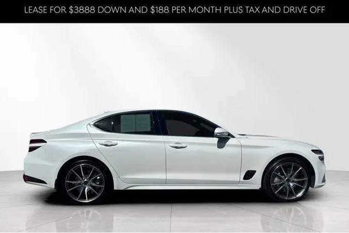$38989 : Genesis G70 2026 2.5T Standa image 4