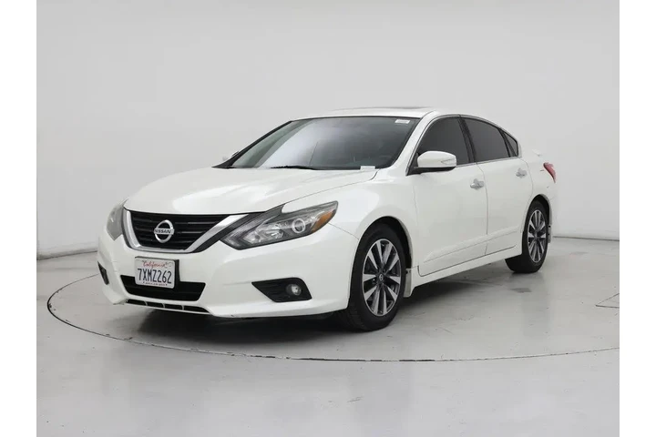 $13998 : Nissan Altima 2017 2.5 SL 4d image 4