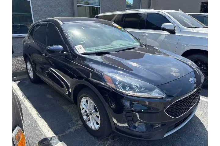 $16740 : Ford Escape 2021 SE 4dr SUV image 2