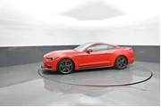 $34918 : Ford Mustang 2017 GT 2dr Fas thumbnail