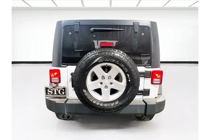 $16288 : Jeep Wrangler Unlimited 2016 image 8