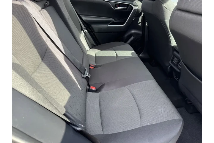 $24687 : Toyota RAV4 2024 XLE 4dr SUV image 7