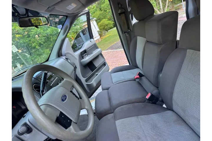 $4500 : 2006 F-150 XLT image 9